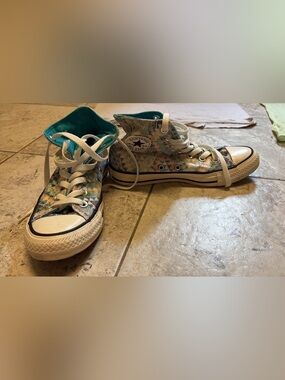 Converse High Top Sneakers in Teal Print